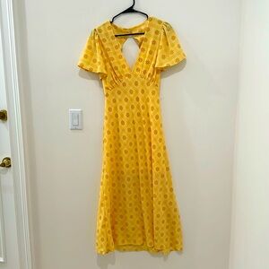 Beautiful flower dress perfect for any occasion, size large, great condition.